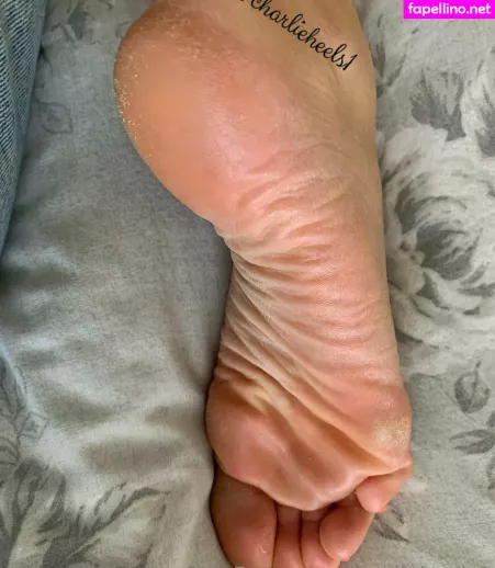 Charlieheels1 OnlyFans Thumbnail #rH2nnuIxiJ