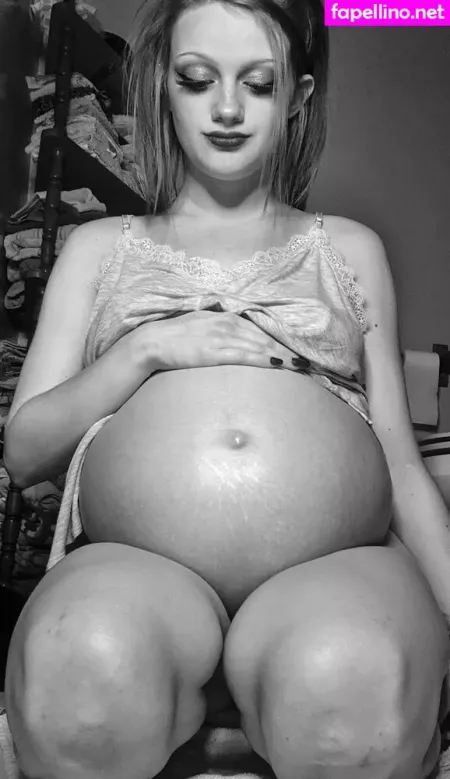 Charliesanangel OnlyFans Thumbnail #jlD54S4YYL