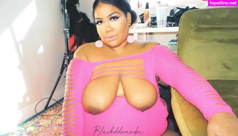 Charliescarletx OnlyFans Thumbnail #COCgX2sWGB