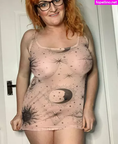 Charliescarletx OnlyFans Thumbnail #EW380MK8EQ