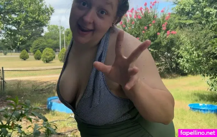 Charliiieyrae OnlyFans Thumbnail #GC05v52Sza
