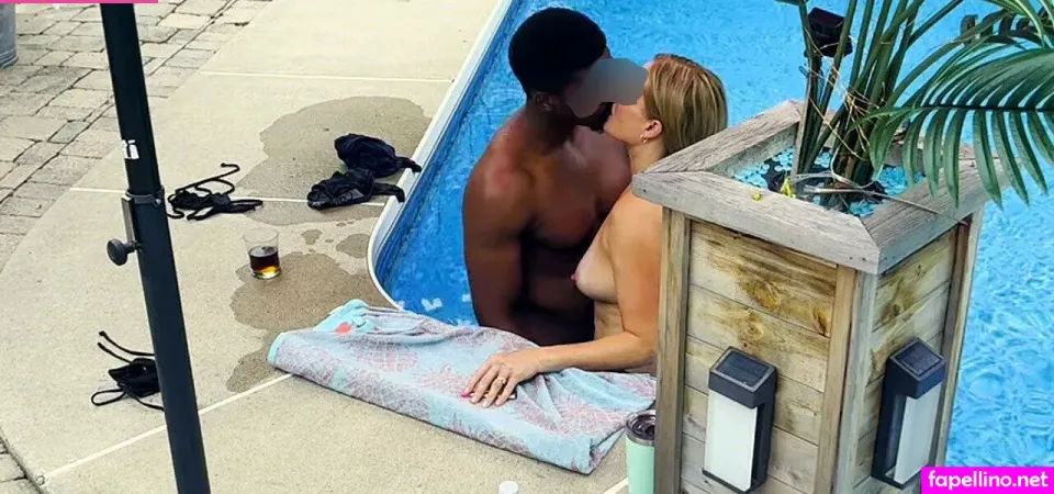 Charlizefoxxx OnlyFans Thumbnail #cLziET6hPW