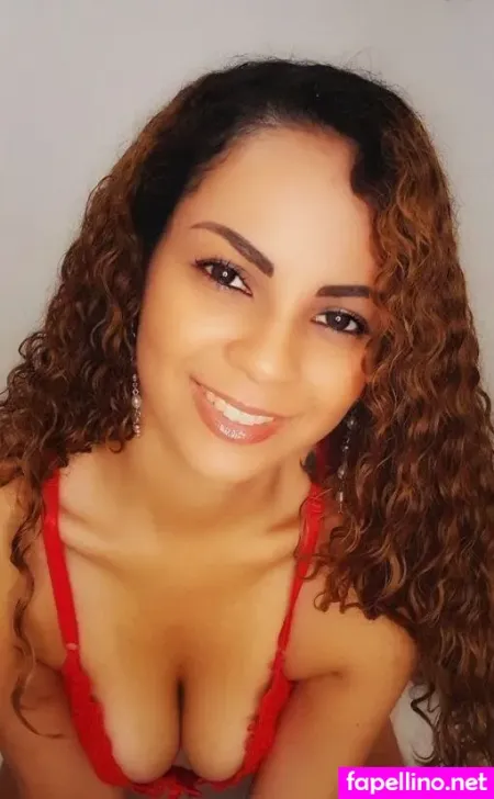 Charllottye OnlyFans Thumbnail #RMurtLwAEc