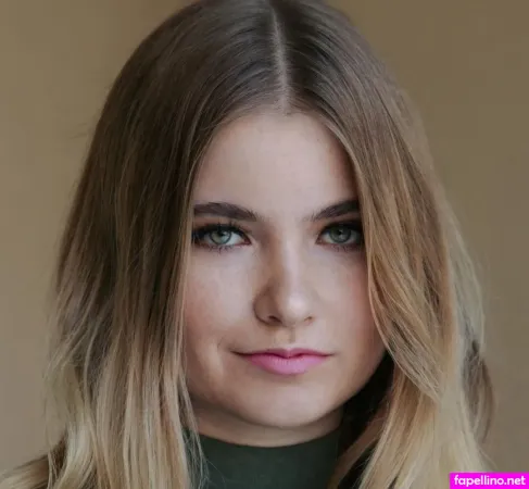 Charlott Reschke OnlyFans Thumbnail #4Sbqd6pfGq