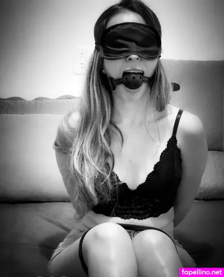 Charlotte A Bondage OnlyFans Thumbnail #5t0OUfDUHL