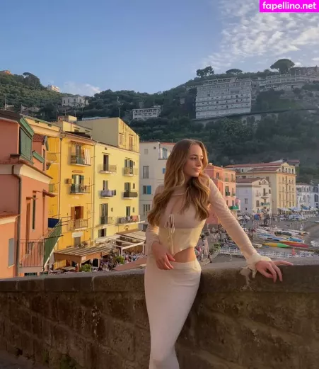 Charlotte Bregman OnlyFans Thumbnail #bkco9VVW0u