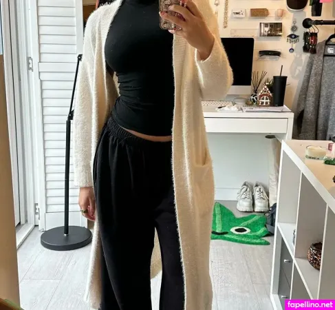 Charlotte Browning OnlyFans Thumbnail #n0iUyAQYSD