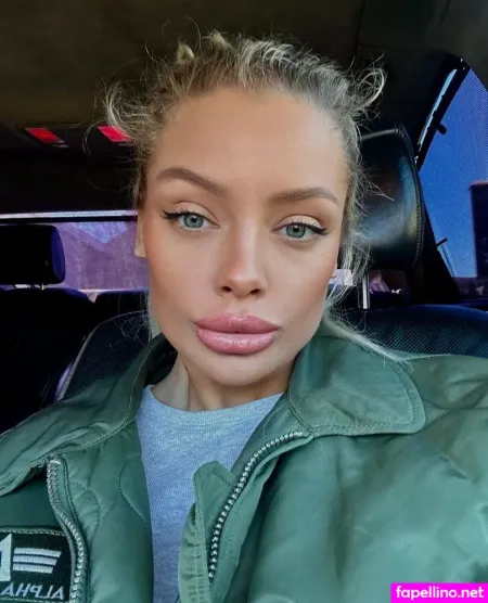 Charlotte De OnlyFans Thumbnail #A6LYcYqP6N