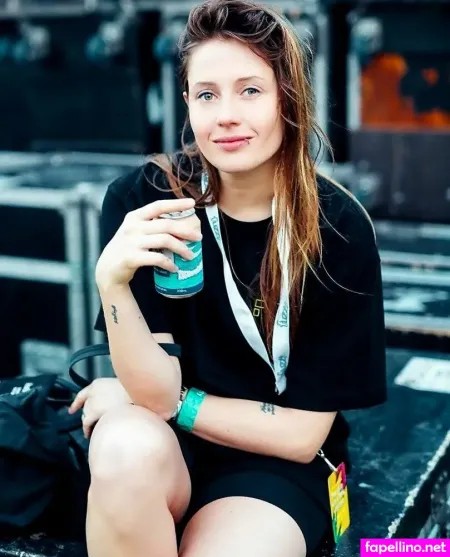 Charlotte De OnlyFans Thumbnail #BLfIXfgCPe