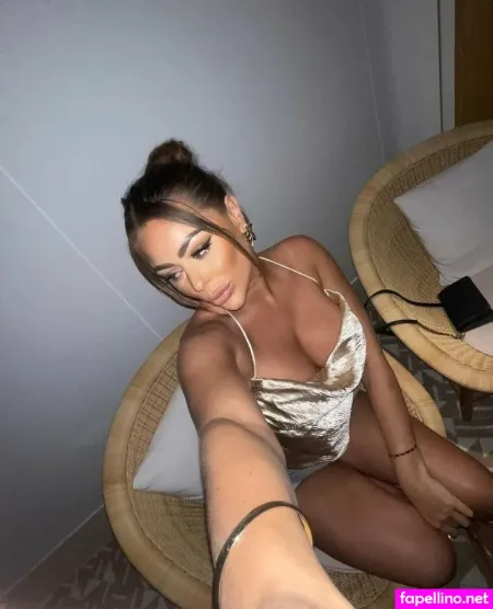 Charlotte Fisher OnlyFans Thumbnail #l6SG7jqef5