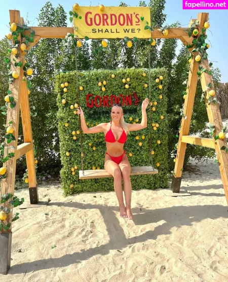 Charlotte G OnlyFans Thumbnail #j1TWDe8OvW