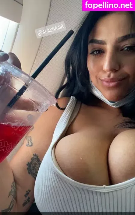 Charlotte Godoy OnlyFans Thumbnail #xUrNXCClAA