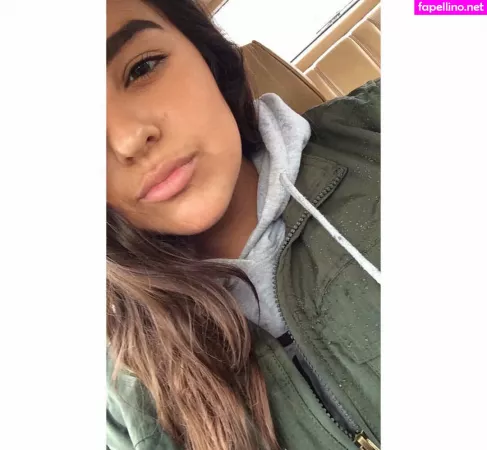 Charlotte Godoy OnlyFans Thumbnail #y7KNG3WLnA