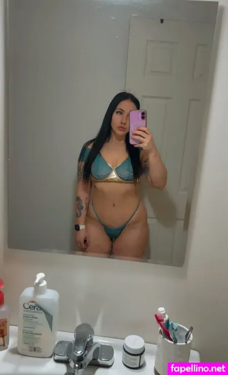 Charlotte Grace OnlyFans Thumbnail #0PbmIQcxWk