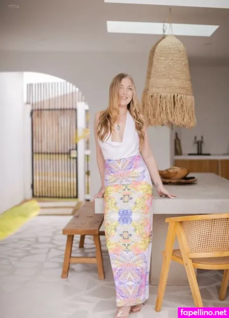 Charlotte Grace OnlyFans Thumbnail #5fjZSOD4xz