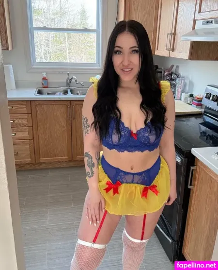 Charlotte Grace OnlyFans Thumbnail #S4aOuUEthc