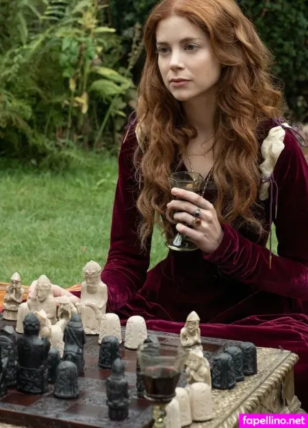 Charlotte Hope OnlyFans Thumbnail #2YIVrWHvHX