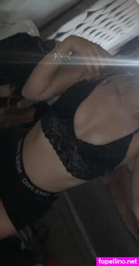 Charlotte Hutchinsonx OnlyFans Thumbnail #lC9Am9YuSq