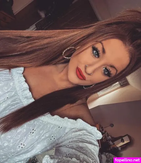 Charlotte Irvine OnlyFans Thumbnail #Rm255hKiPN