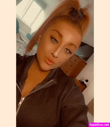 Charlotte Irvine OnlyFans Thumbnail #sSqADgB4jf