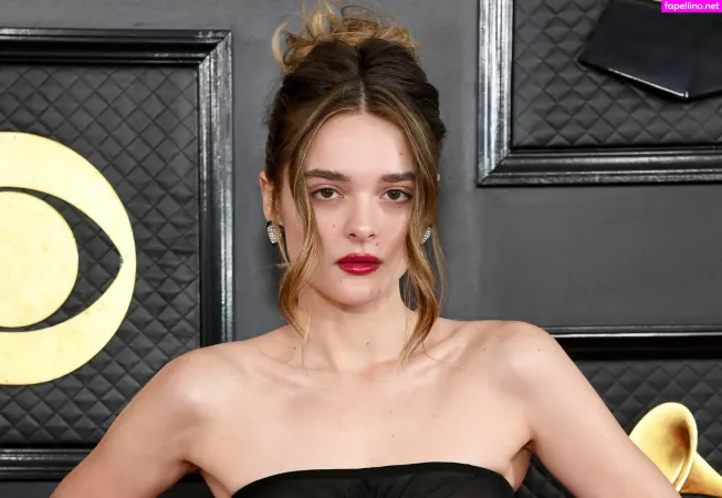 Charlotte Lawrence OnlyFans Thumbnail #jcn47ndAuU