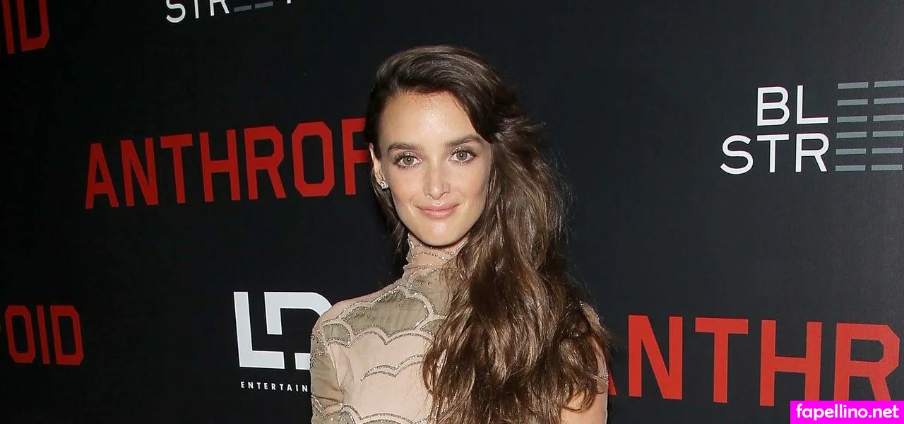 Charlotte Le Bon Nude Leaked OnlyFans Photo #hsICd3QGUI