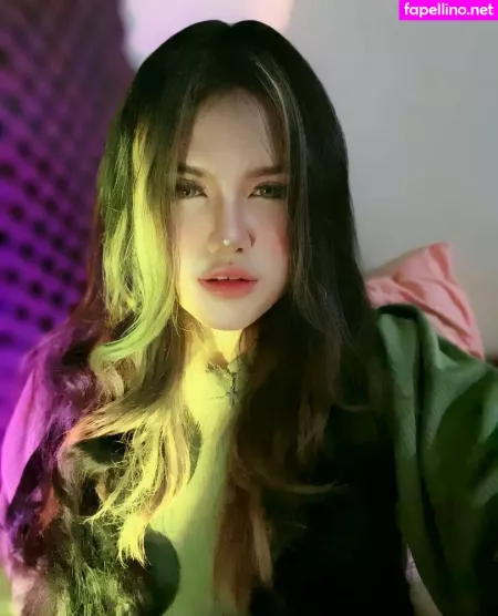 Charlotte Linlin OnlyFans Thumbnail #PVQ1TjrLJ0
