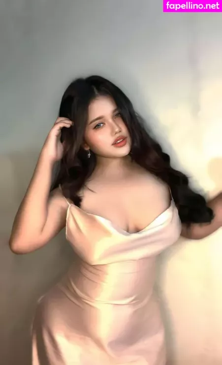 Charlotte Linlin OnlyFans Thumbnail #VViA0aM0kA