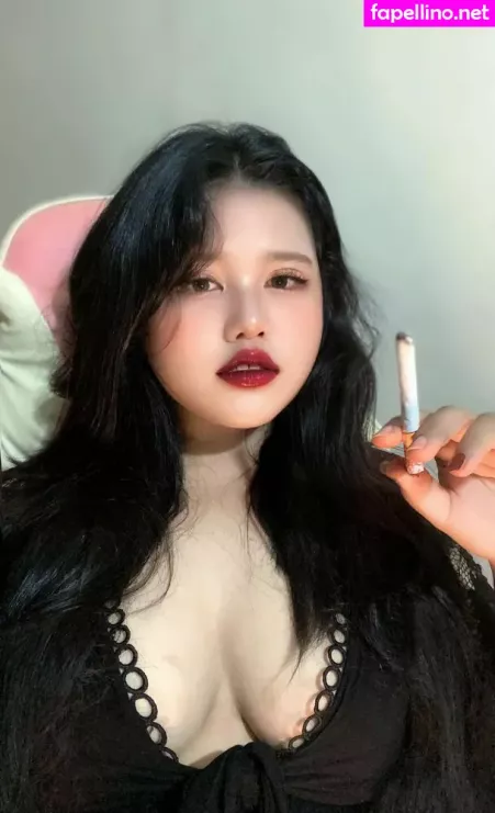 Charlotte Linlin OnlyFans Thumbnail #g9huy2gnQJ