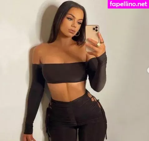 Charlotte Maynard OnlyFans Thumbnail #F6gm5lzZcC