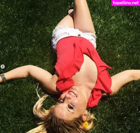 Charlotte Nastase OnlyFans Thumbnail #ami6Y5s2ig
