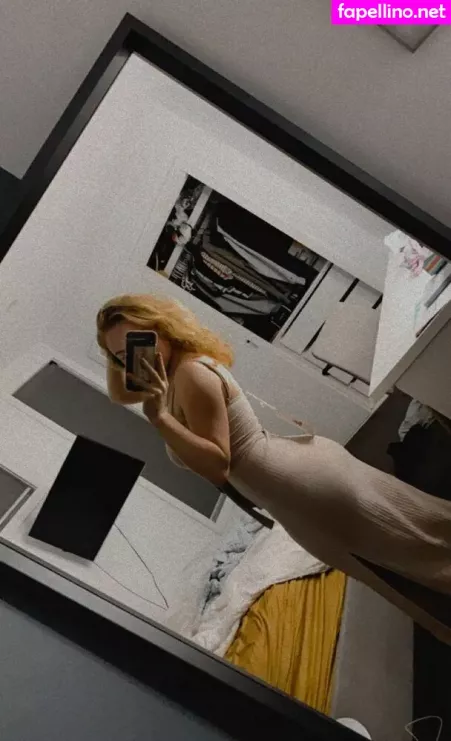 Charlotte Page OnlyFans Thumbnail #v0ISNewfPD