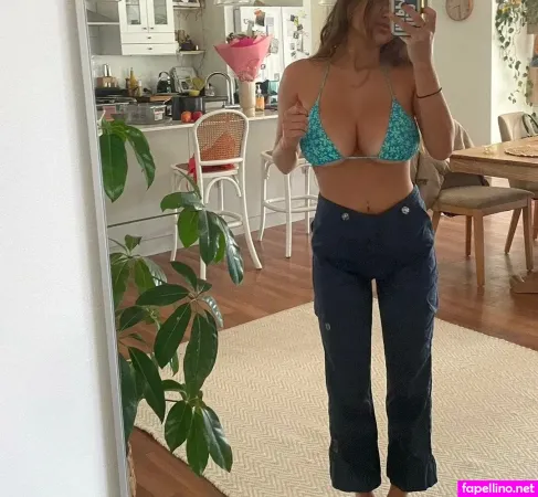 Charlotte Peck OnlyFans Thumbnail #OBHQu1WqZ8