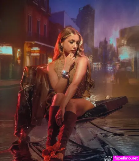 Charlotte Plank OnlyFans Thumbnail #8xYhd3AgMx