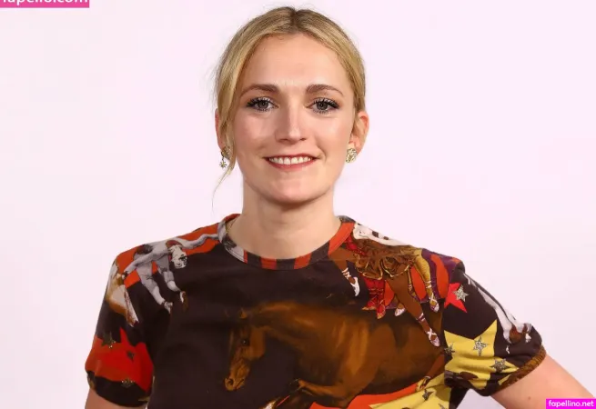 Charlotte Ritchie OnlyFans Thumbnail #eIaAtCeey6