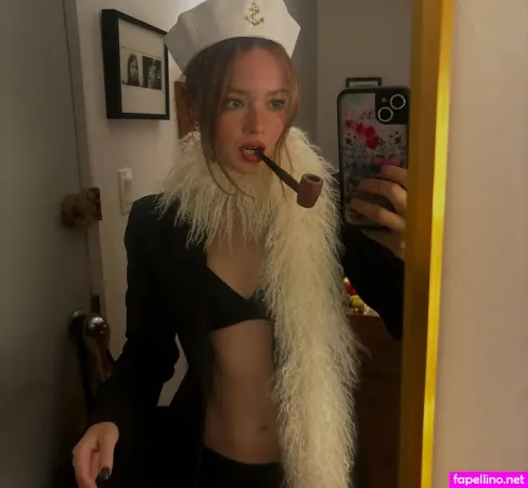 Charlotte Rose Benjamin OnlyFans Thumbnail #eIyjc9APz7