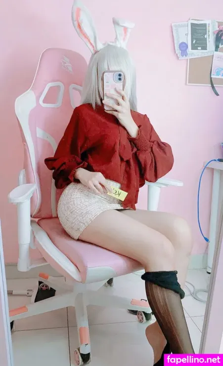 Charlotte Sylvicrot OnlyFans Thumbnail #YvzwFNc8Gd