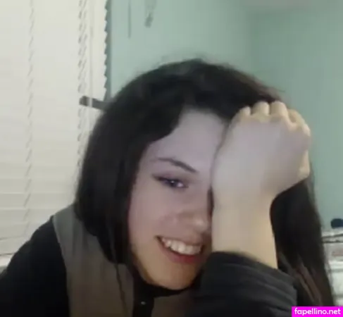 Charlotte1996 OnlyFans Thumbnail #jLAEuJaDev