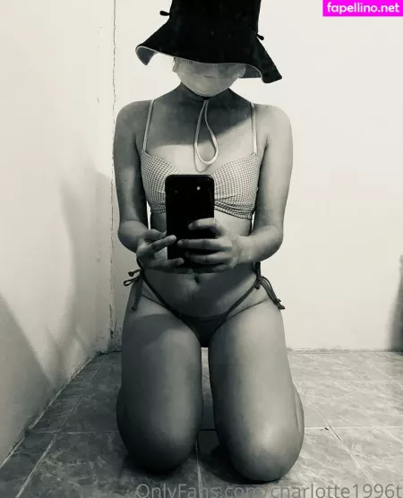 Charlotte1996t OnlyFans Thumbnail #ViOk3YYgiv