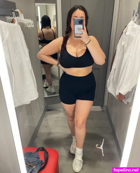 Charlotte303 OnlyFans Thumbnail #b3RXbHVIqv