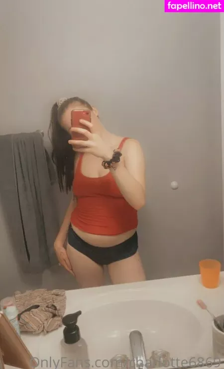 Charlotte6869 OnlyFans Thumbnail #It2cr6nDEC