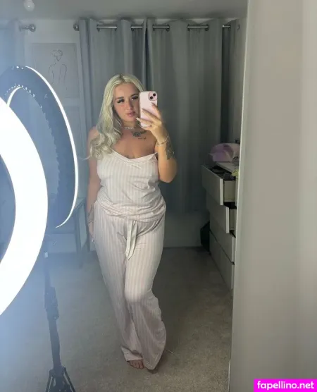 Charlotteberryx OnlyFans Thumbnail #2un7Pw4eLm