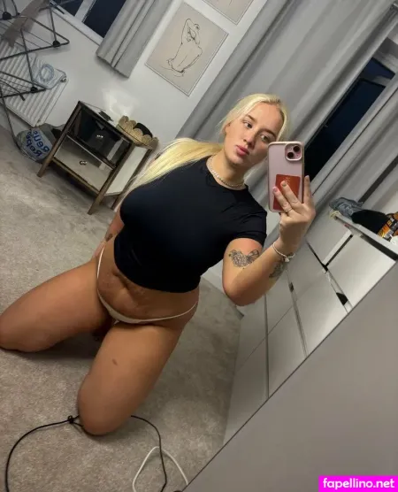 Charlotteberryx OnlyFans Thumbnail #DqznxE0I8j