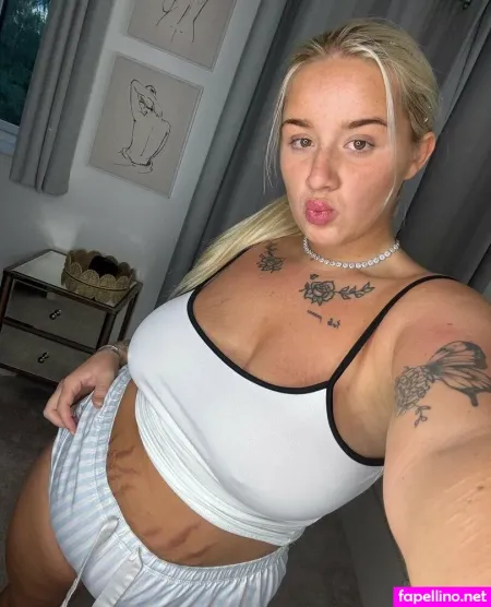 Charlotteberryx OnlyFans Thumbnail #rf2cQT42JR