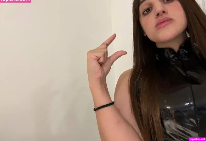 Charlottedarkheart OnlyFans Thumbnail #dBsMts8toc