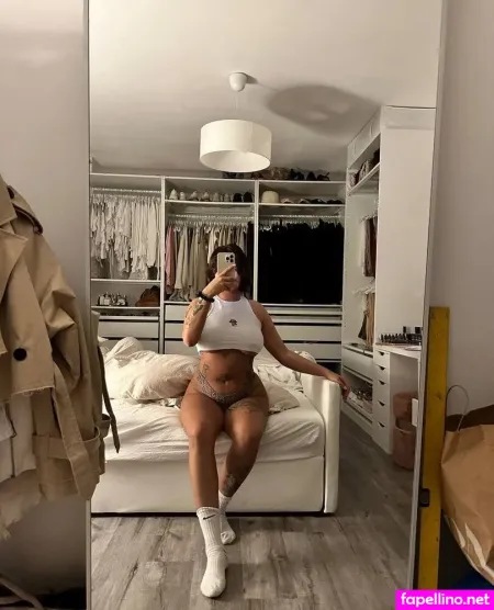 Charlottefdh OnlyFans Thumbnail #djc8FBVKEE