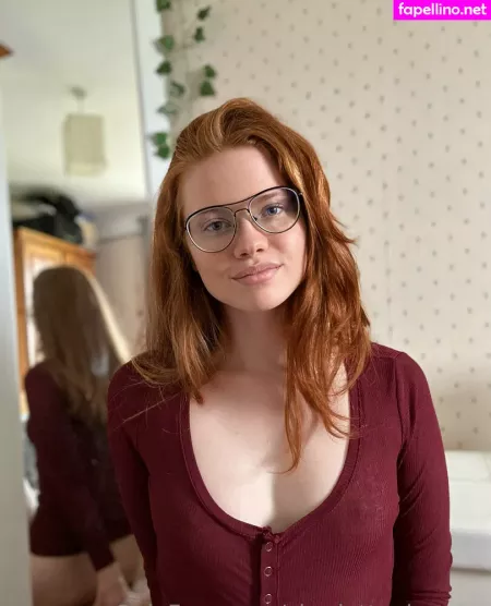 Charlotteglowsup OnlyFans Thumbnail #IVdrTP3btS