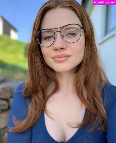 Charlotteglowsup OnlyFans Thumbnail #nra7xDNNFm