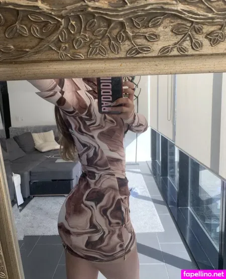 Charlottehere OnlyFans Thumbnail #X0BwlWH46E