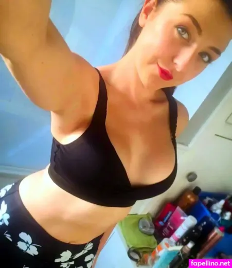 Charlotteleigha OnlyFans Thumbnail #LEOfmisQ6u